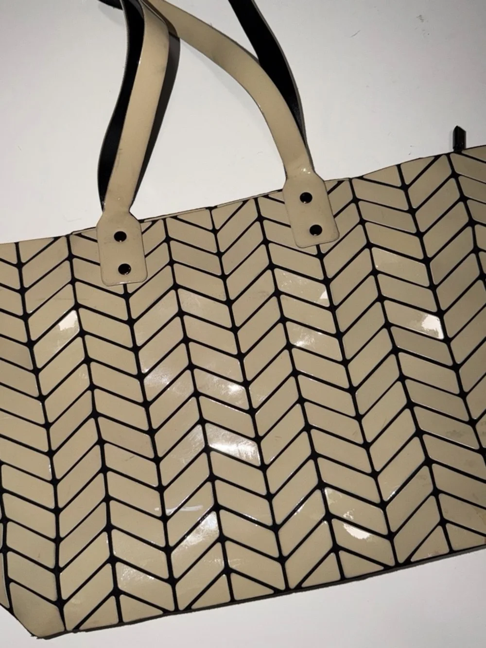 Neutral Chevron-Pattern Tote Bag in Beige and Black
